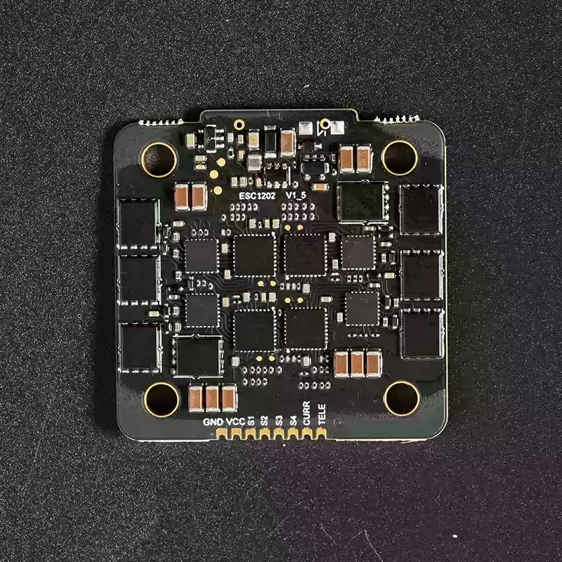 FOXEER Reaper F4 4IN1 ESC 45A  - đánh giá và giá Foxeer Reaper F4 128K 65A Esc